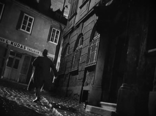 Scene from film 'The Third Man' using the Dutch Tilt camera angle.